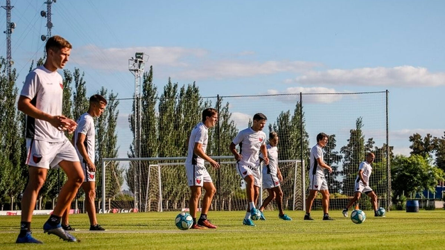 El plantel de Col&oacute;n sufrir&aacute; cambios de jugadores que no seguir&aacute;n.