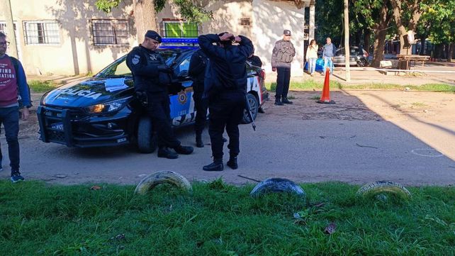 La policía inició la investigación sobre la balacera a primera hora de la jornada.