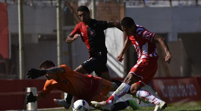 El Tate bajó al escolta del certamen