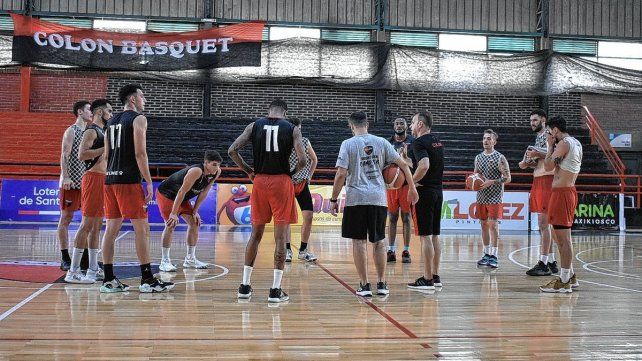 Colón recibirá a Sarmiento de Resistencia por una nueva jornada de la Liga Argentina de Básquet. Colón recibirá a Sarmiento de Resistencia por una nueva jornada de la Liga Argentina de Básquet.