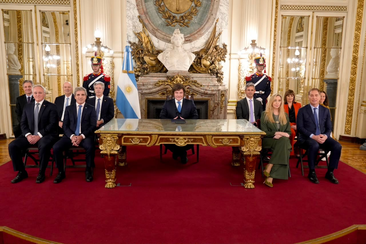 La Capital | El gobierno busca sancionar la reforma del BCRA a fines de agosto