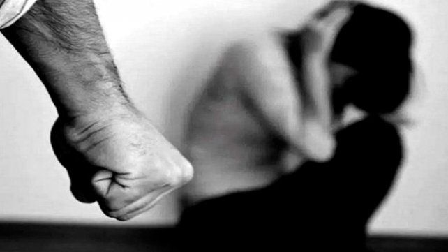 Graves antecedentes de un hombre denunciado por violencia de género