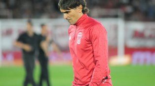 Diego Martínez dejó de ser el entrenador de Huracán