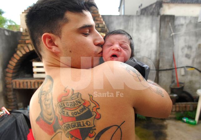 Soy fanático de Colón y quería que mi hijo lleve el nombre del club de mis amores