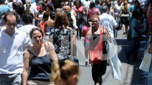 Por las compras navideñas harán peatonal las calles Salta y Mendoza