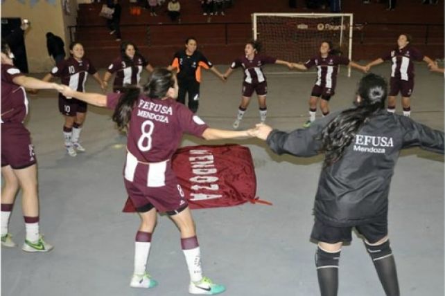 Futsal Femenino: Mendoza se quedó con todos los festejos