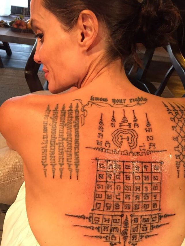 Las imágenes nunca vistas de los tatuajes que Angelina Jolie se hizo para salvar su matrimonio con Brad Pitt