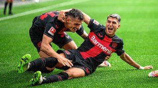 Palacios anotó en la goleada del líder Leverkusen ante Darmstadt