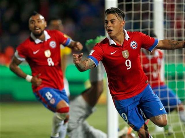 Está dulce: Chile le ganó a Brasil y sigue sorprendiendo