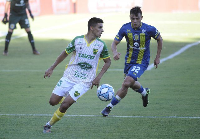 Almada se lesionó y Central debió rearmarse.