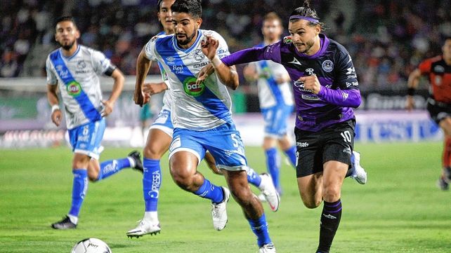 Puebla le ganó como visitante a Mazatlán en el inicio del Torneo Apertura de México.