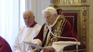 Benedicto XVI dijo que ya no tiene fuerzas y renunció a su papado
