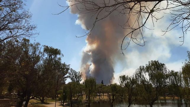 El peor incendio de la década que sufren las sierras de Córdoba