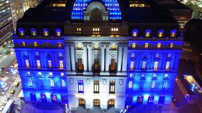 Renombrarán Palacio Libertad al Centro Cultural Kirchner