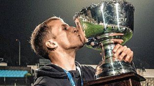 Edhard Alfredo Greising Pellaton, lateral uruguayo con pasado en Plaza Colonia, es una opción para llegar a Colón.
