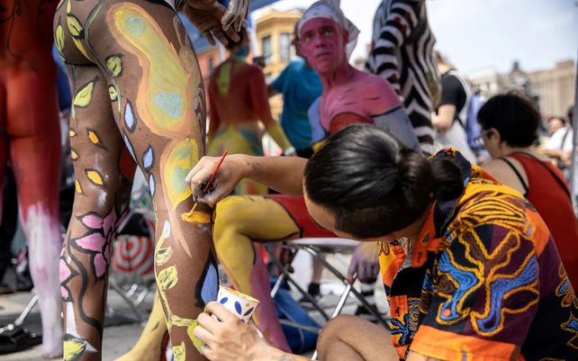 Las coloridas imágenes del Día anual de Body painting en Nueva York
