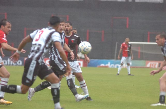 El minuto a minuto de Colón ante Gimnasia de Mendoza El minuto a minuto de Colón ante Gimnasia de Mendoza