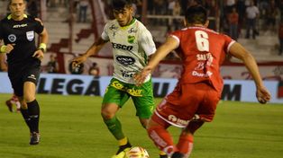 Rafael Delgado, el lateral izquierdo que suena en Unión