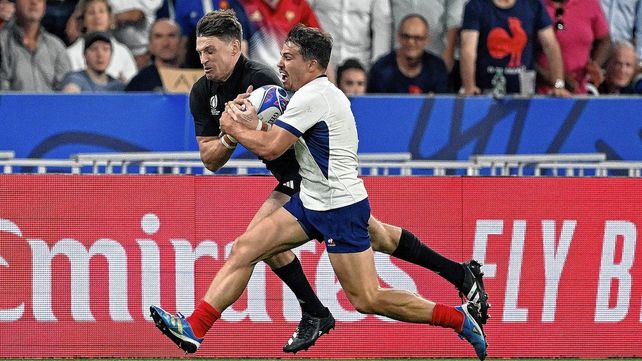 Mundial: Francia se animó y venció a los All Blacks en París