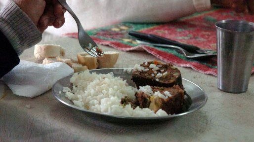 Comedores escolares bajo presión: aumentó casi 10% la demanda y advierten que algunos niños llegan descompuestos de hambre