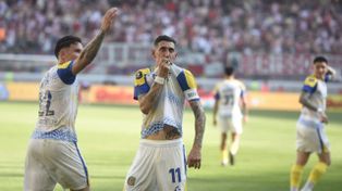 Central campeón de la Supercopa Internacional: de la oscuridad del inicio del partido al brillo del final