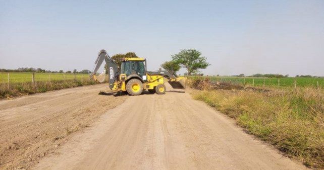Caminos rurales: se firmaron nuevos convenios para mejoras en la provincia