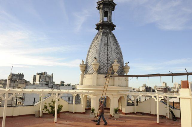 Plataforma Lavardén , edificio, patio terraza.