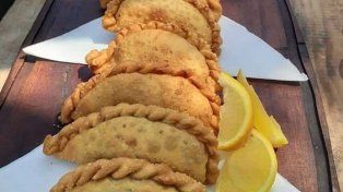 En calle El Pescador hay 15 quinchos. Vecinos de Puerto Sánchez apuestan a que el lugar se convierta en un paseo gastronómico obligado de turistas y paranaenses