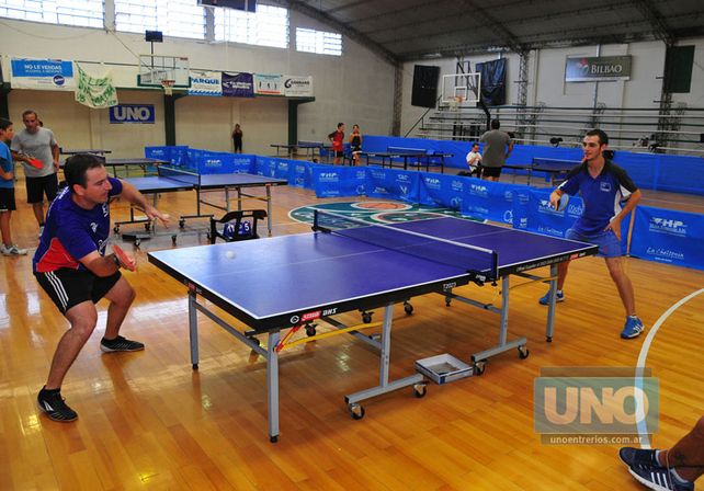 Sigue creciendo. Son muchos los adeptos que tiene esta disciplina en la capital entrerriana y ahora esos amantes de la disciplina van a poder disfrutar de sus propias instalaciones con la creación de esta flamante entidad de tenis de mesa.