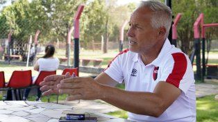 Adrián Taffarel, actual DT leproso.