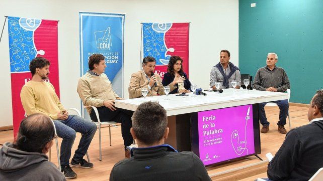 Comienza la Feria de la Palabra en Concepción del Uruguay