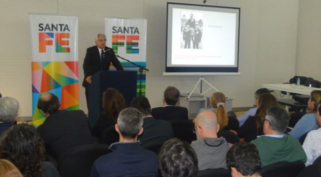 La provincia presentó la implementación de la historia clínica electrónica