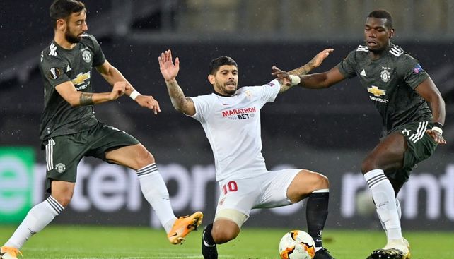 Banega fue presentado en su nuevo club con un ingenioso video