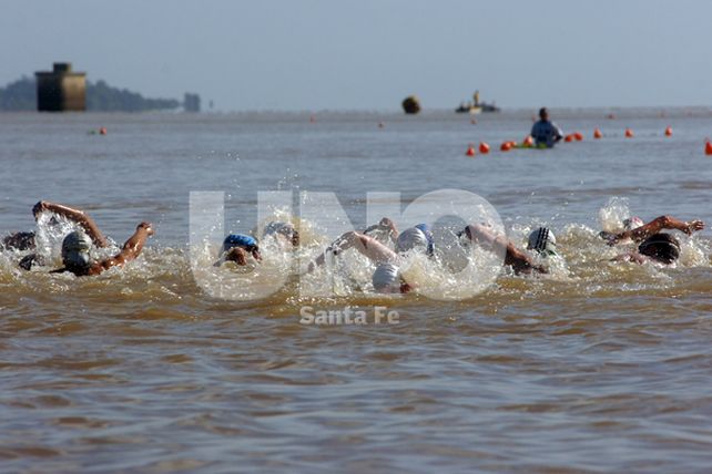 Una nueva edición de la maratón Santa Fe-Coronda, La más linda de todas, se puso en marcha