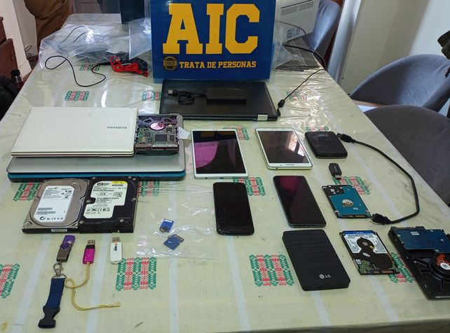 Los allanamientos fueron practicados por la Agencia de Trata y Violencia de Género de la AIC