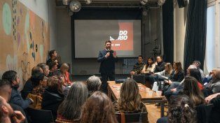 Estévez presentó a sus equipos: A Rosario la vamos a recuperar con los mejores profesionales