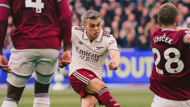 El Arsenal está muy cerca de ganar el campeonato inglés tras 22 años.
