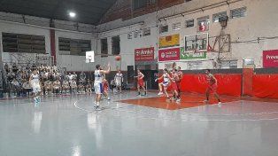 Rivadavia batió a su homónimo de San Genaro y es escolta en la Liga Federal