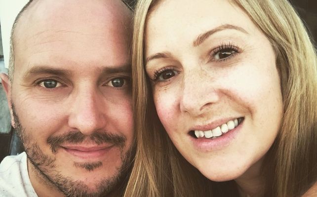 Rachael con su esposo