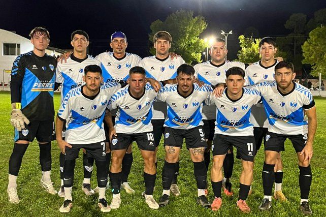 Ciclón Racing derrotó a la Juve de Candioti por un expresivo 4 a 2.