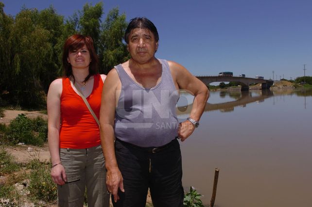 Creí que era una muñeca pero se movió, estiré los brazos y la saqué