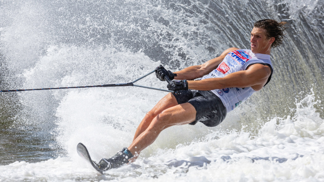 El rosarino Tobías Giorgis subió al podio en una exigente competencia internacional de esquí.