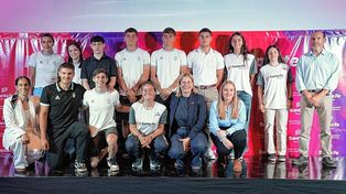 Más de 240 deportistas destacados de Santa Fe recibieron becas de Provincia