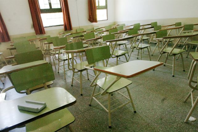 Denuncian a escuelas santafesinas por no inscribir o reinscribir a los jóvenes