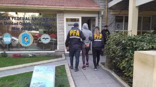 Le robaron la droga y los mandó a matar: piden 25 años de prisión para una mujer
