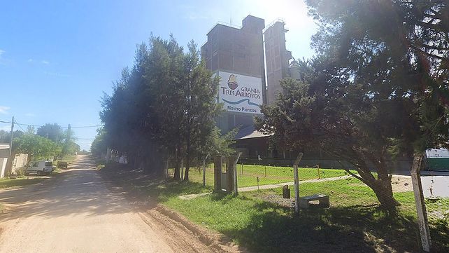 Obreros se movilizarán por despidos en frigorífico de aves