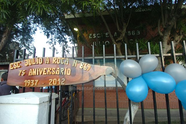 Tras 45 días, empieza a resolverse el problema del agua en la Roca