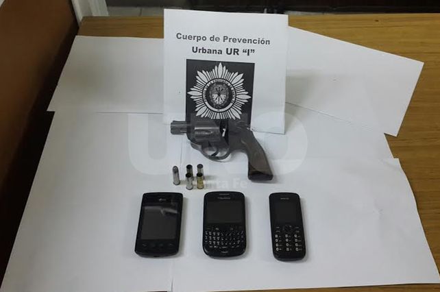 El arma secuestrada por el Cuerpo de Patrulla Urbana al delincuente.