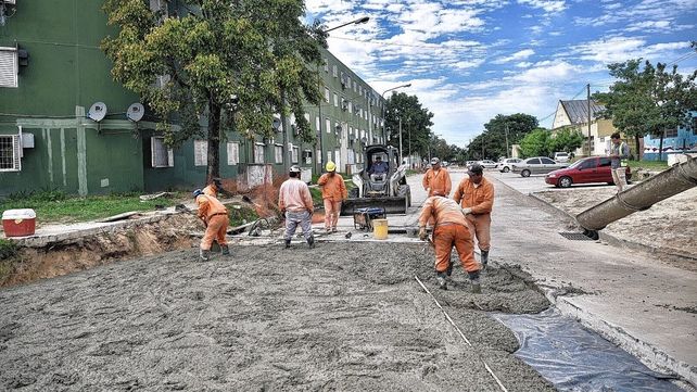 Trabajos de bacheo en la ciudad de Santa Fe