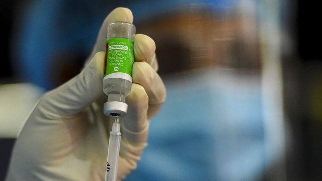 Llegó el cuarto lote de la vacuna rusa y el miércoles estaría el primero de India